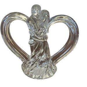 Lenox Wedding Promises Crystal Bride And Groom Inside Heart Cake Topper.